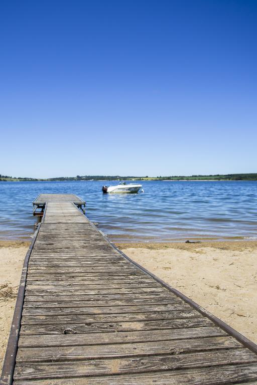 Beau-Rivage Du Lac De Pareloup Hotel Salles-Curan Eksteriør billede